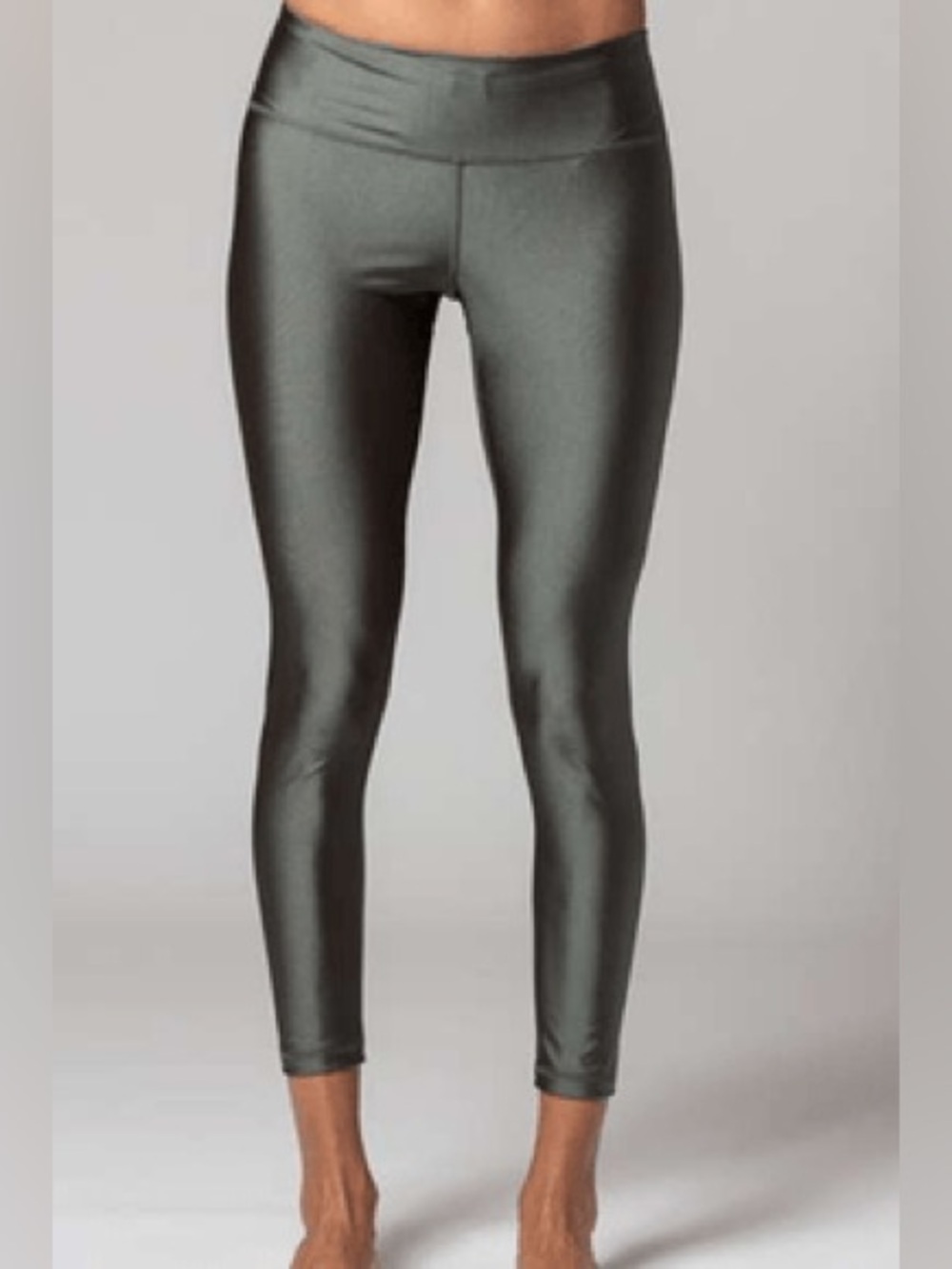 NWOT Whisper Active Rebecca Full Legging
